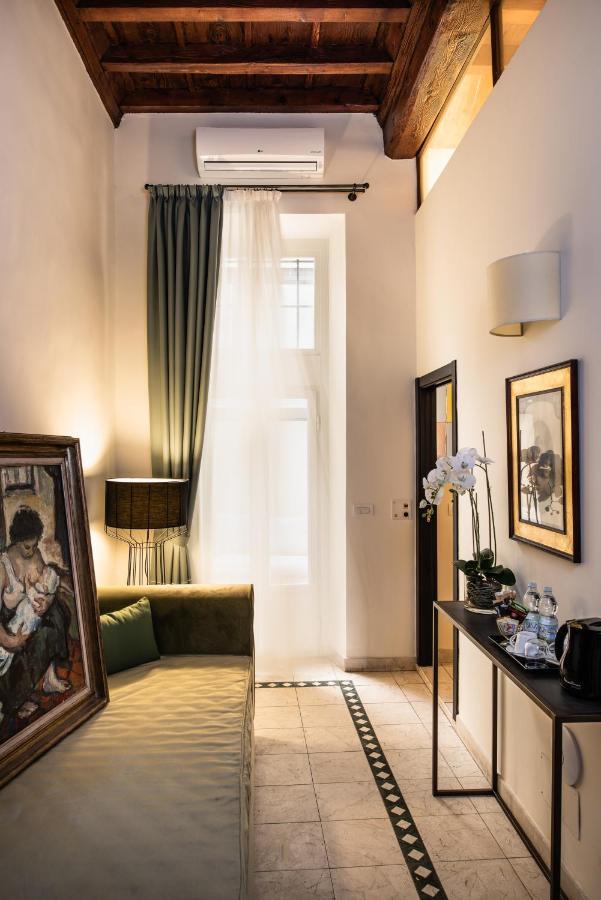 Pensión Aqa Palace 3*